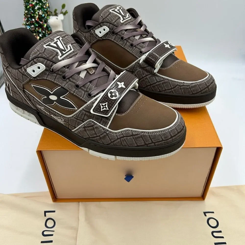 Men’s Louis Vuitton trainer sneakers mocha crocodile print size 11 fits US 12 - Picture 4 of 11